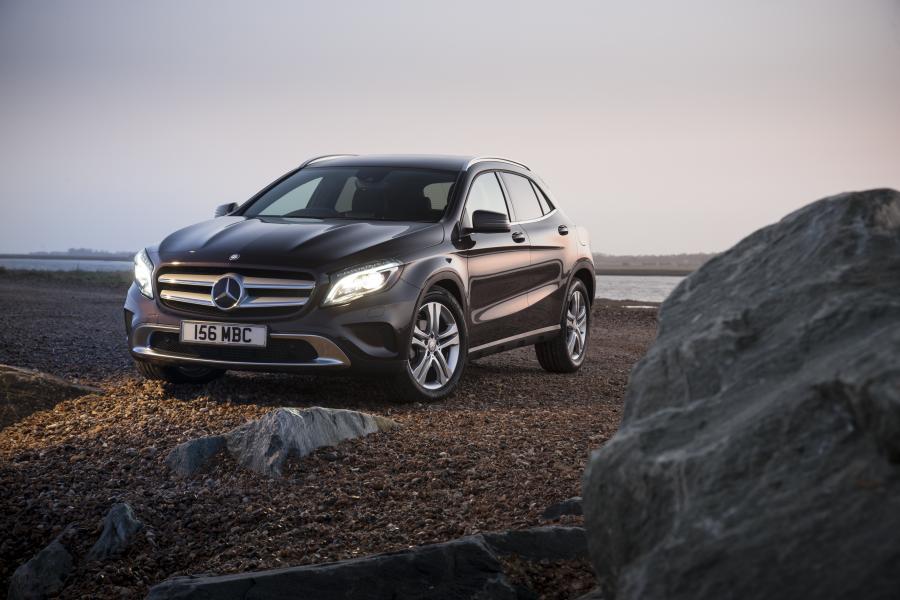  Mercedes-Benz GLA200 CDI 2014 года  (UK) (фото 9 из 46)
